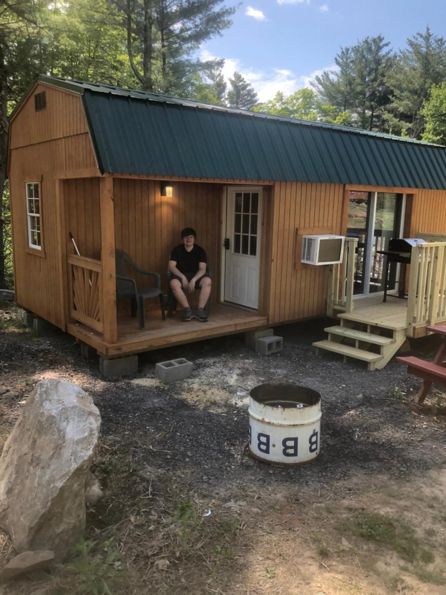 The Hideaway Tiny Cabin East Durham Ngoại thất bức ảnh